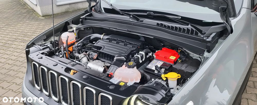 Jeep Renegade - 23