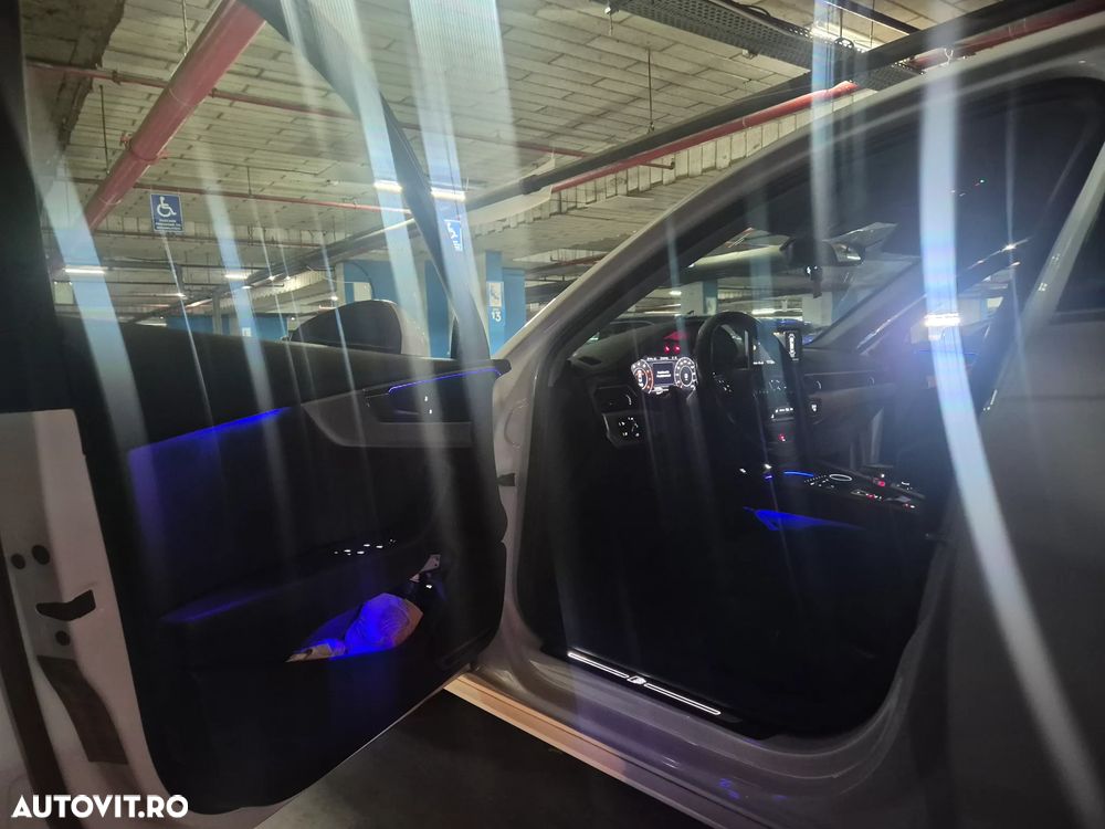 Audi A4 Limuzina 40 TFSI S tronic S line - 10