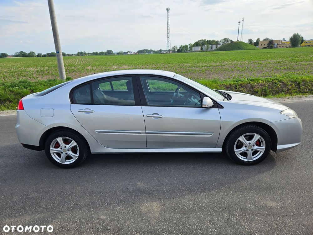 Renault Laguna 1.6 16V 110 Emotion - 5