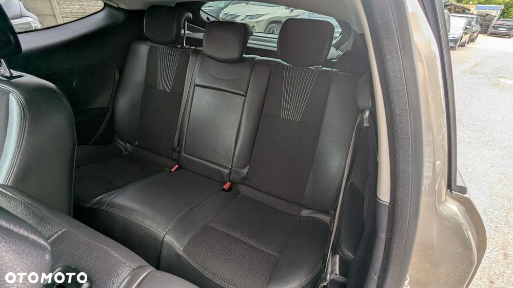 Renault Megane 1.6 16V Confort Authentique - 16
