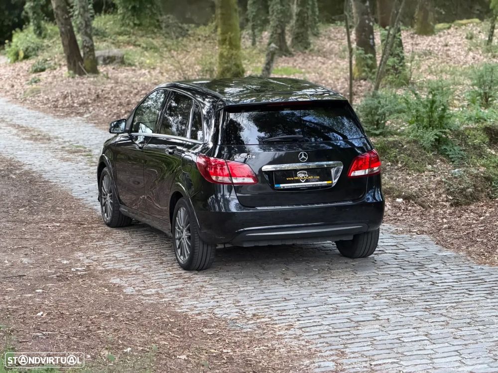 Mercedes-Benz B 250 - 7