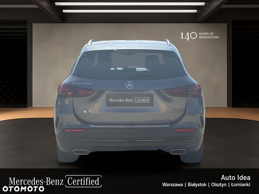 Mercedes-Benz GLA - 5