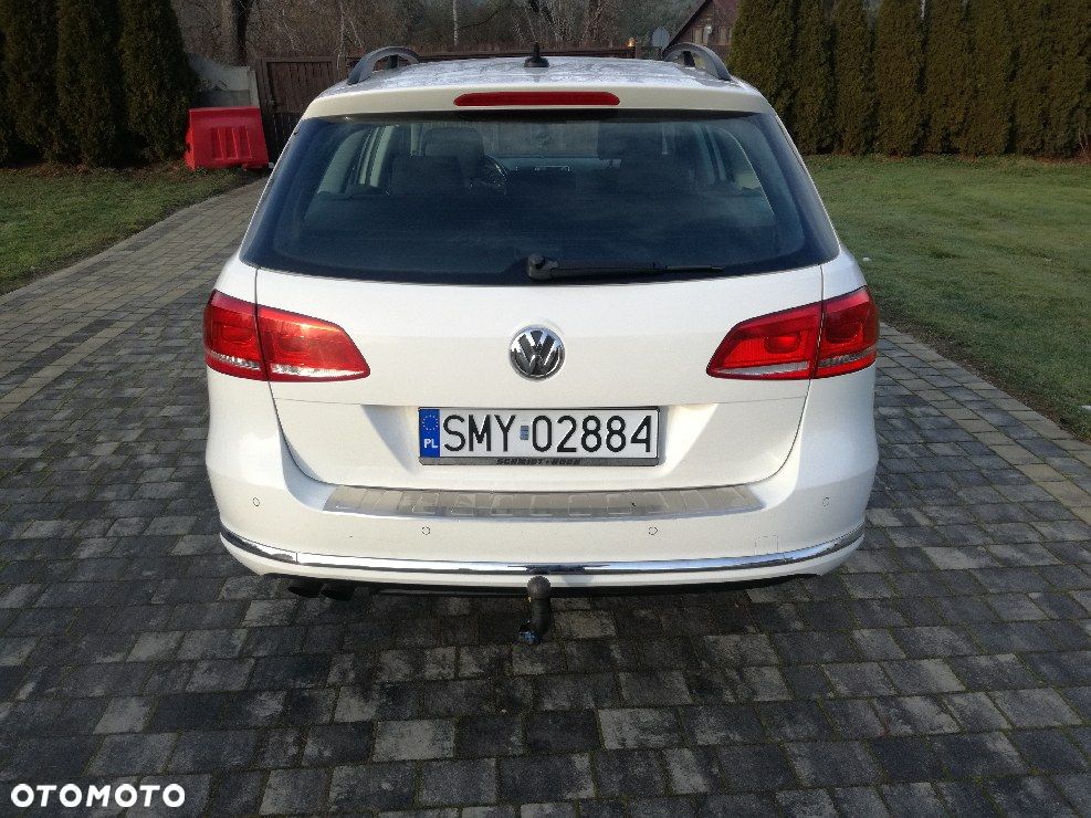Volkswagen Passat 2.0 TDI Comfortline DSG - 13