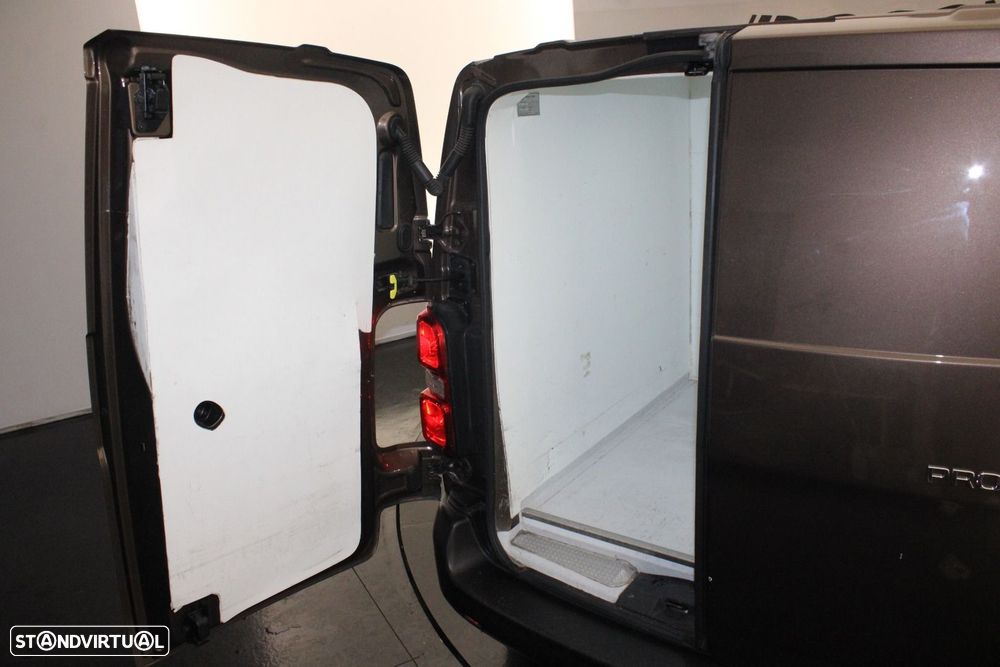 Toyota Proace 3L (MD) (FAZ FRIO) 1.6 D-4D L1 - 13