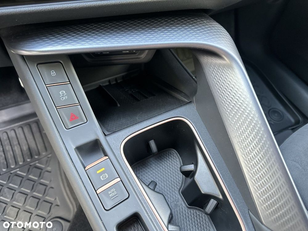 Cupra Terramar 1.5 eTSI mHEV DSG - 29