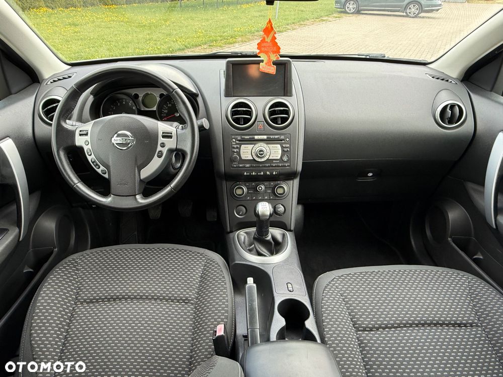 Nissan Qashqai - 35
