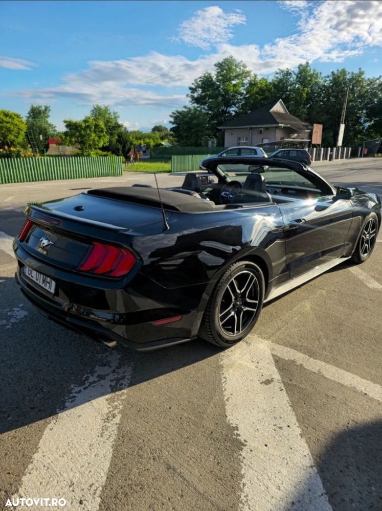 Ford Mustang 2.3 Eco Boost Aut. - 11