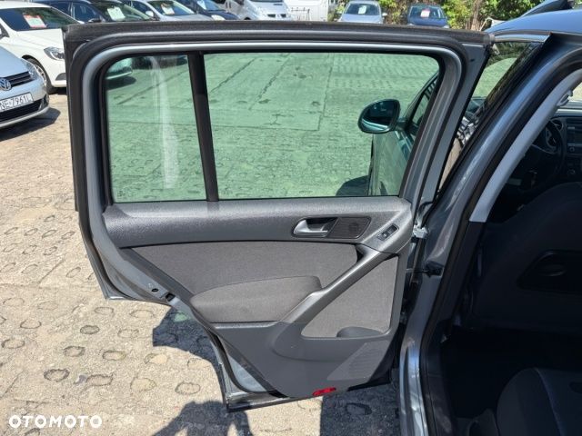 Volkswagen Tiguan 2.0 TDI DPF Sport & Style - 23
