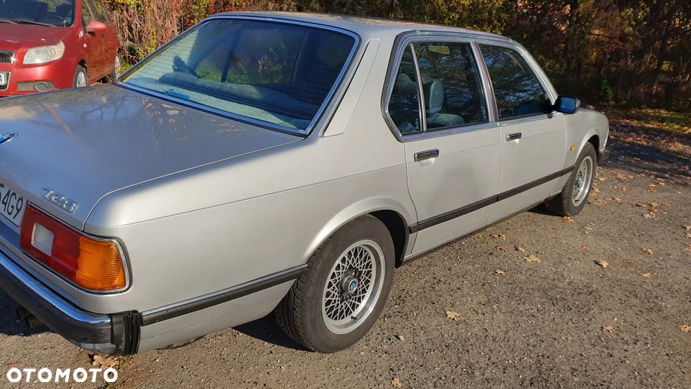 BMW Seria 7 - 5