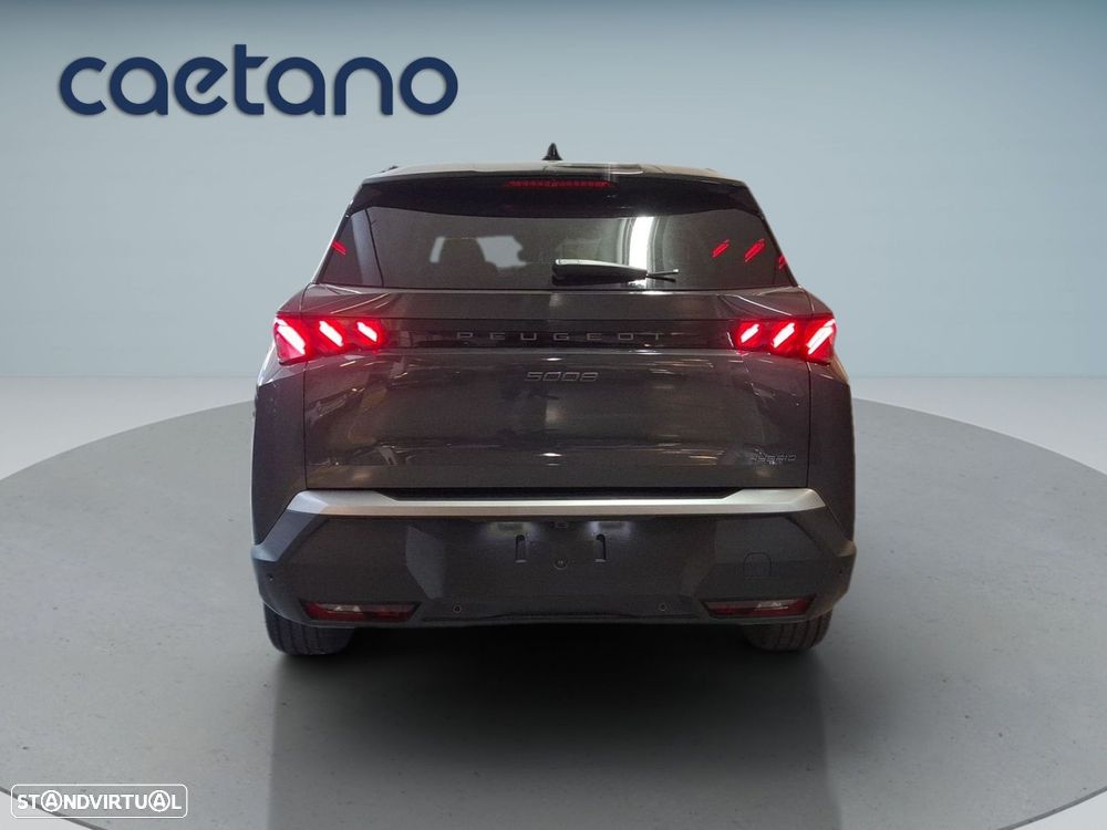 Peugeot 5008 1.6 Plug-in Hybrid Allure e-DCS7 - 7