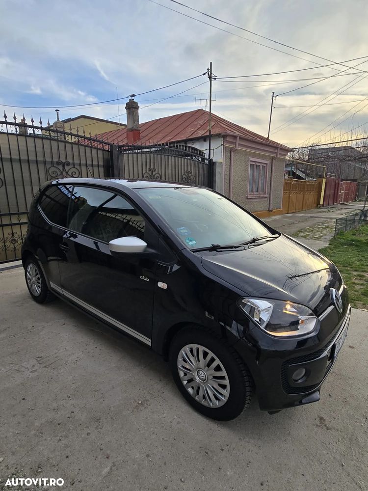 Volkswagen up! club - 2