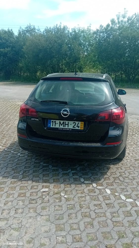 Opel Astra Sports Tourer - 5