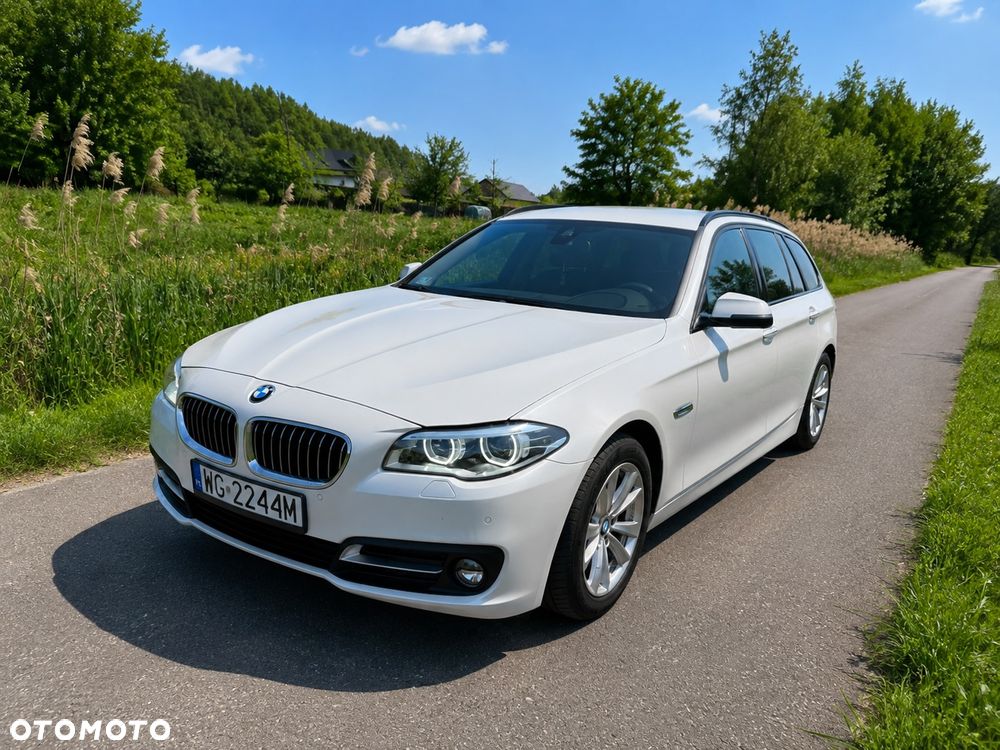 BMW Seria 5 520d xDrive Luxury Line - 3