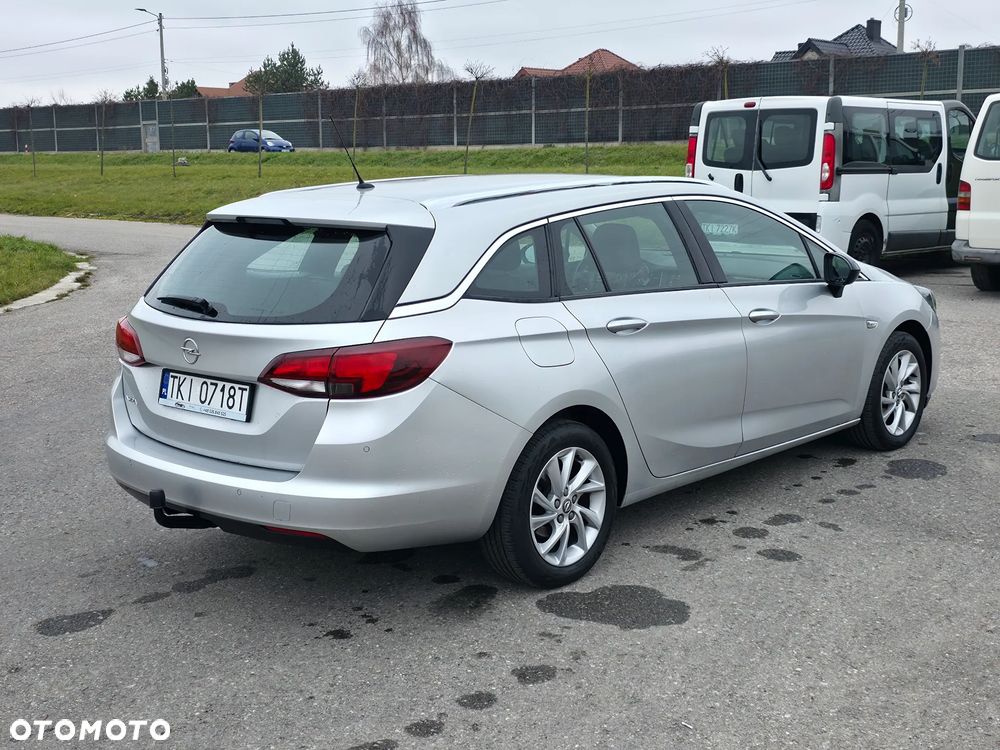 Opel Astra - 3
