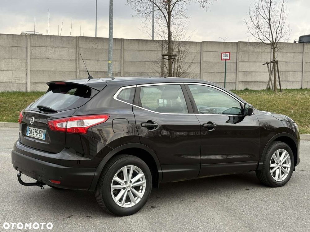 Nissan Qashqai 1.6 DCi Xtronic TEKNA - 17