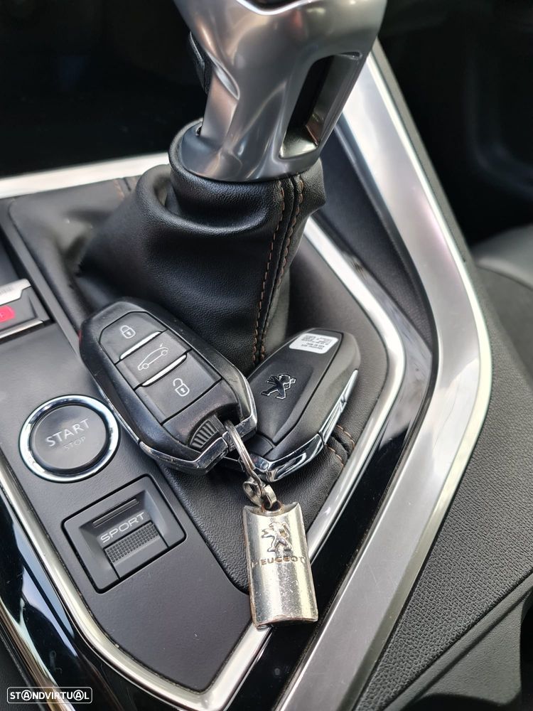 Peugeot 3008 1.2 PureTech GT Line - 7