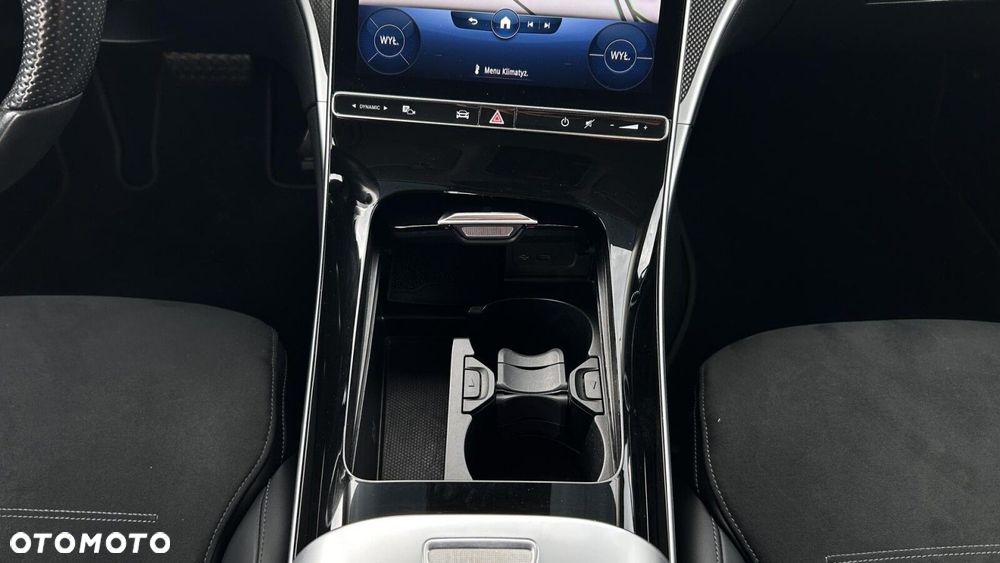 Mercedes-Benz Klasa C 220 d mHEV AMG - 19