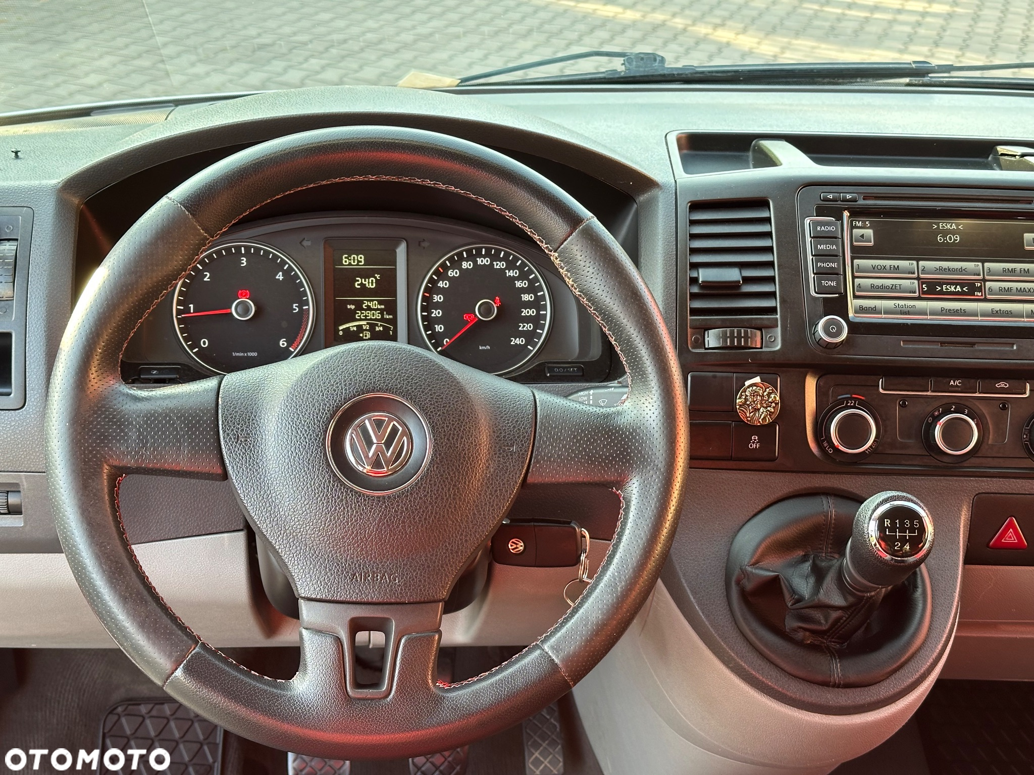 Volkswagen Transporter - 21