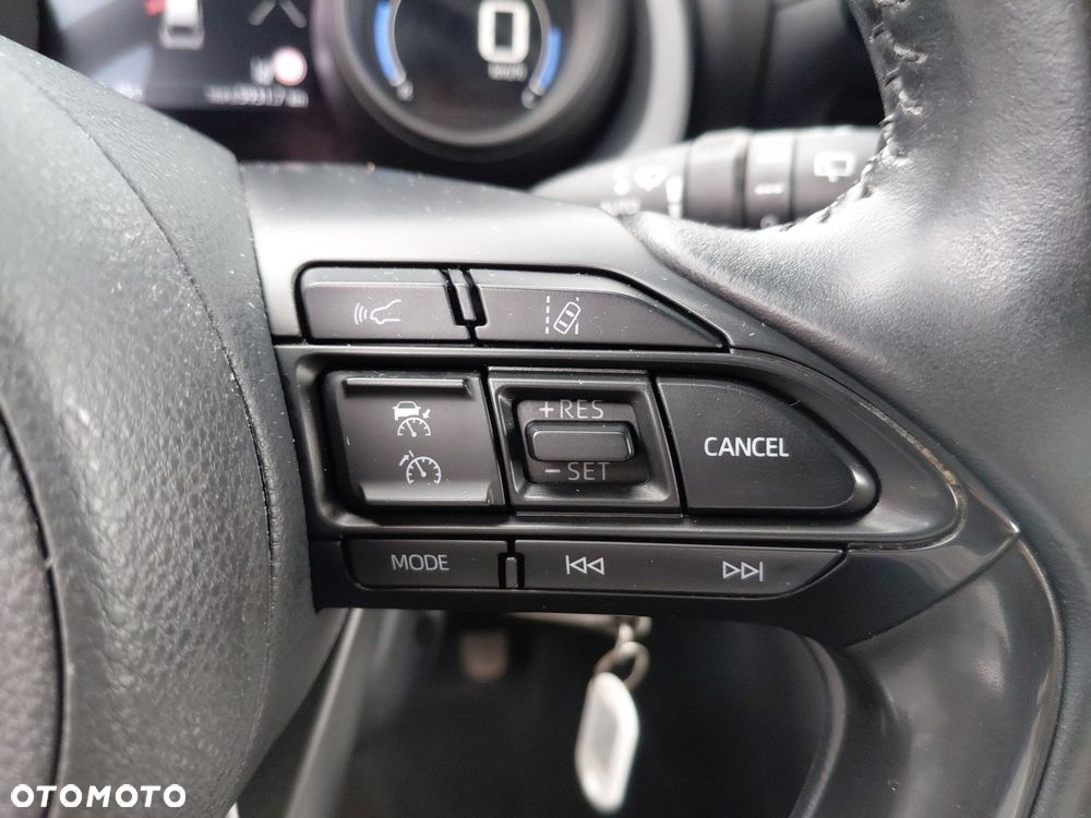 Toyota Yaris Cross Hybrid 1.5 Comfort - 23