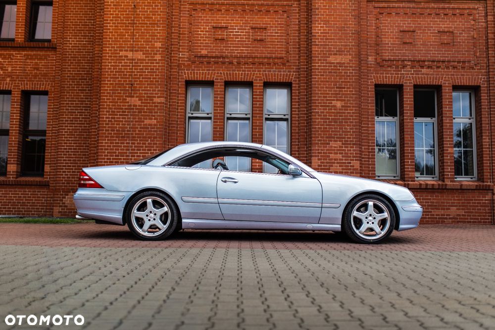Mercedes-Benz CL - 1