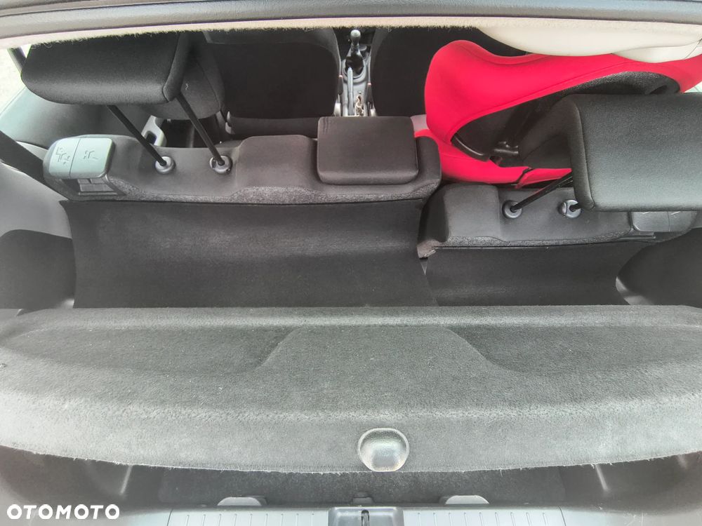 Toyota Yaris 1.0 Terra Start - 9