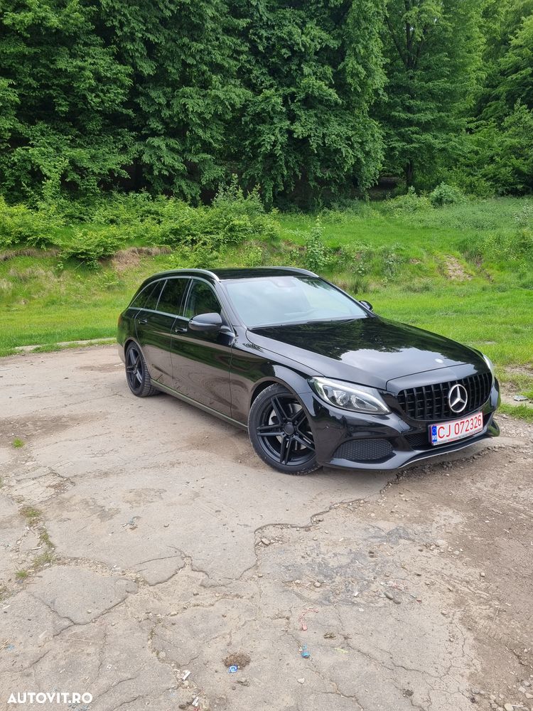 Mercedes-Benz C - 4