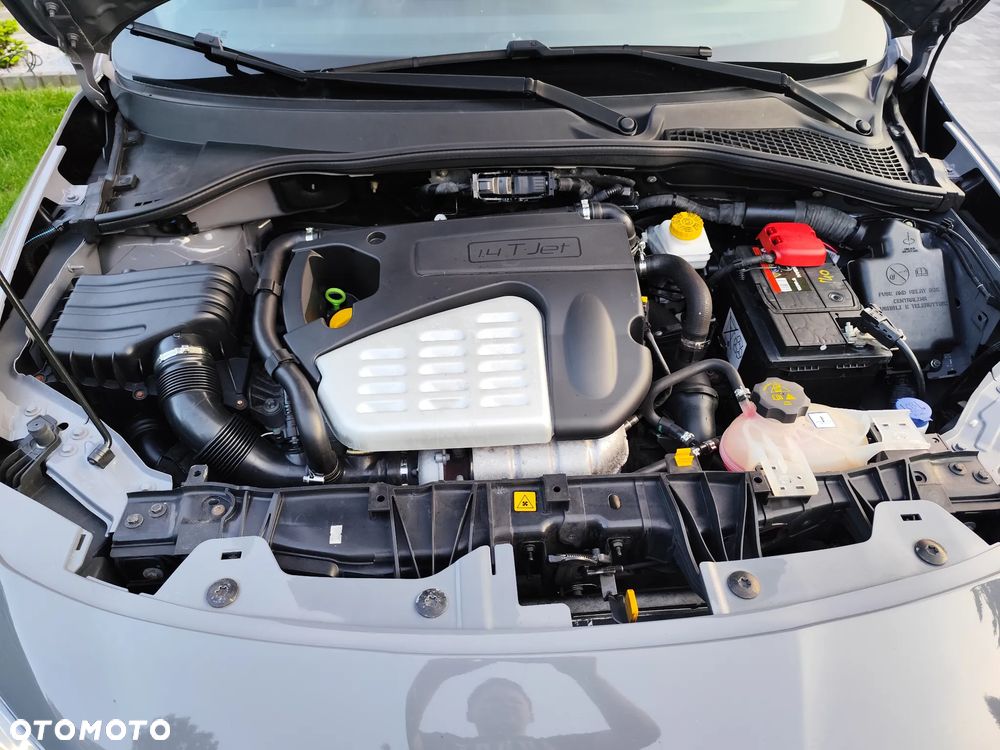 Fiat Tipo 1.4 T-Jet Sport - 23