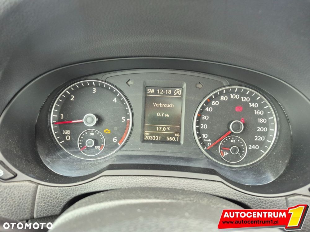 Volkswagen Sharan - 26