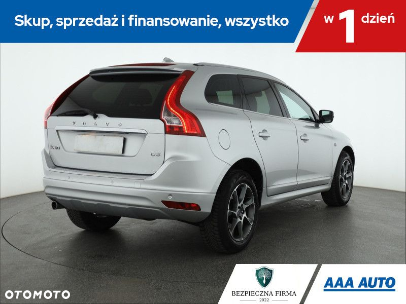 Volvo XC 60 - 6