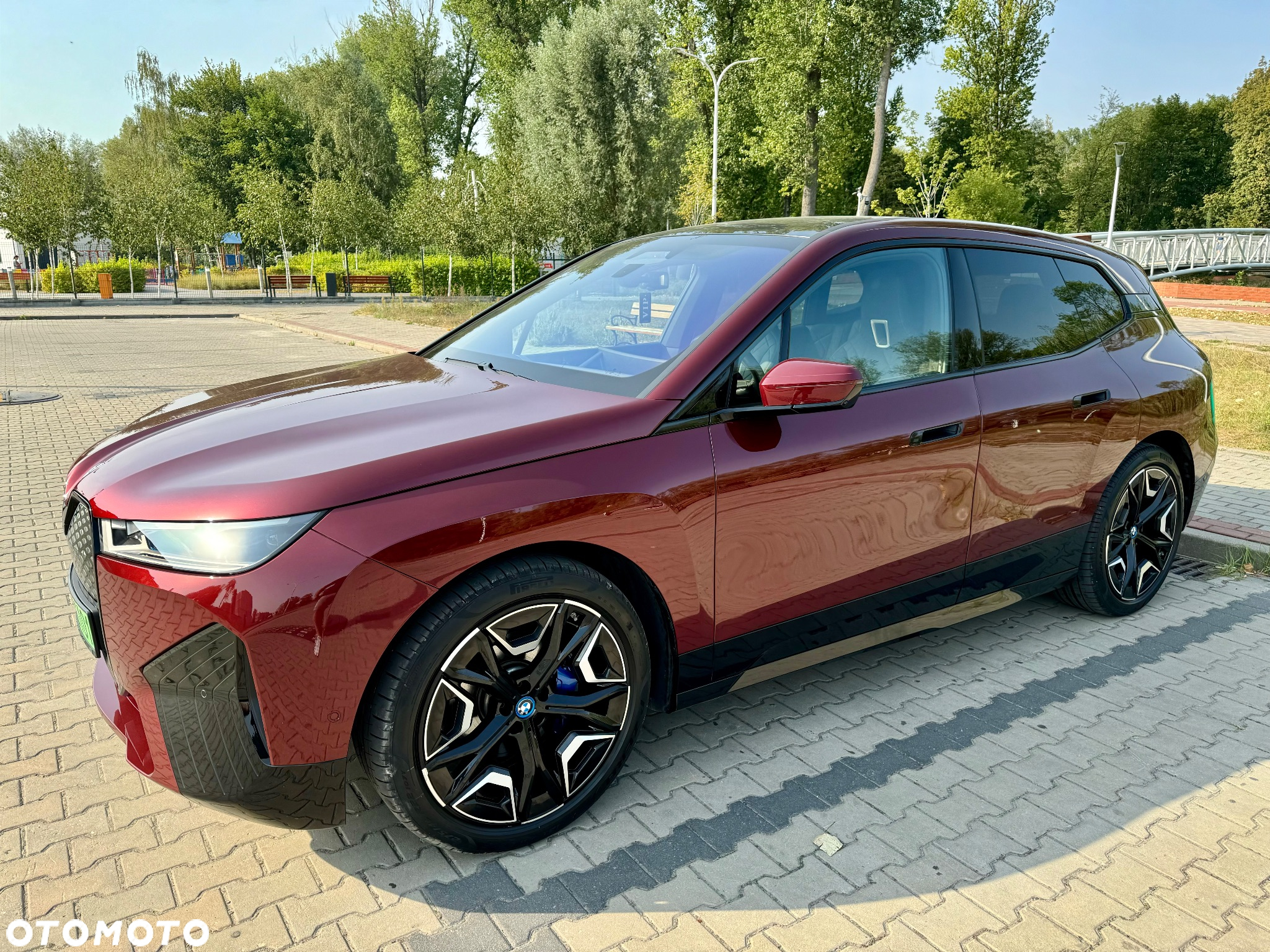 BMW iX xDrive40 76.6kWh Signature - 6