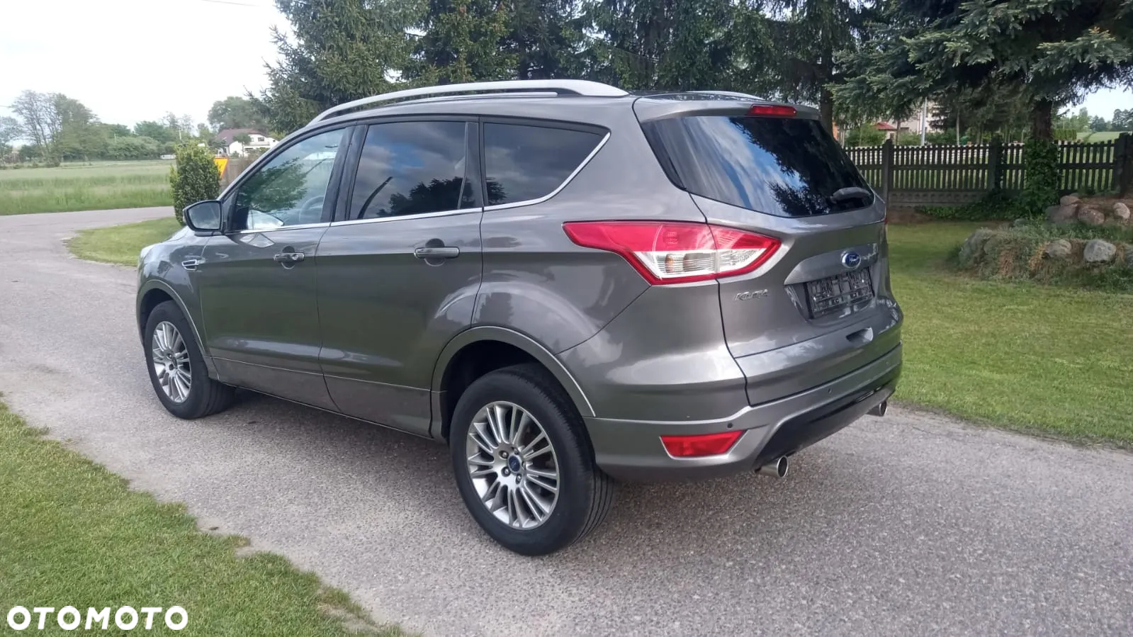 Ford Kuga 2.0 TDCi Individual - 4
