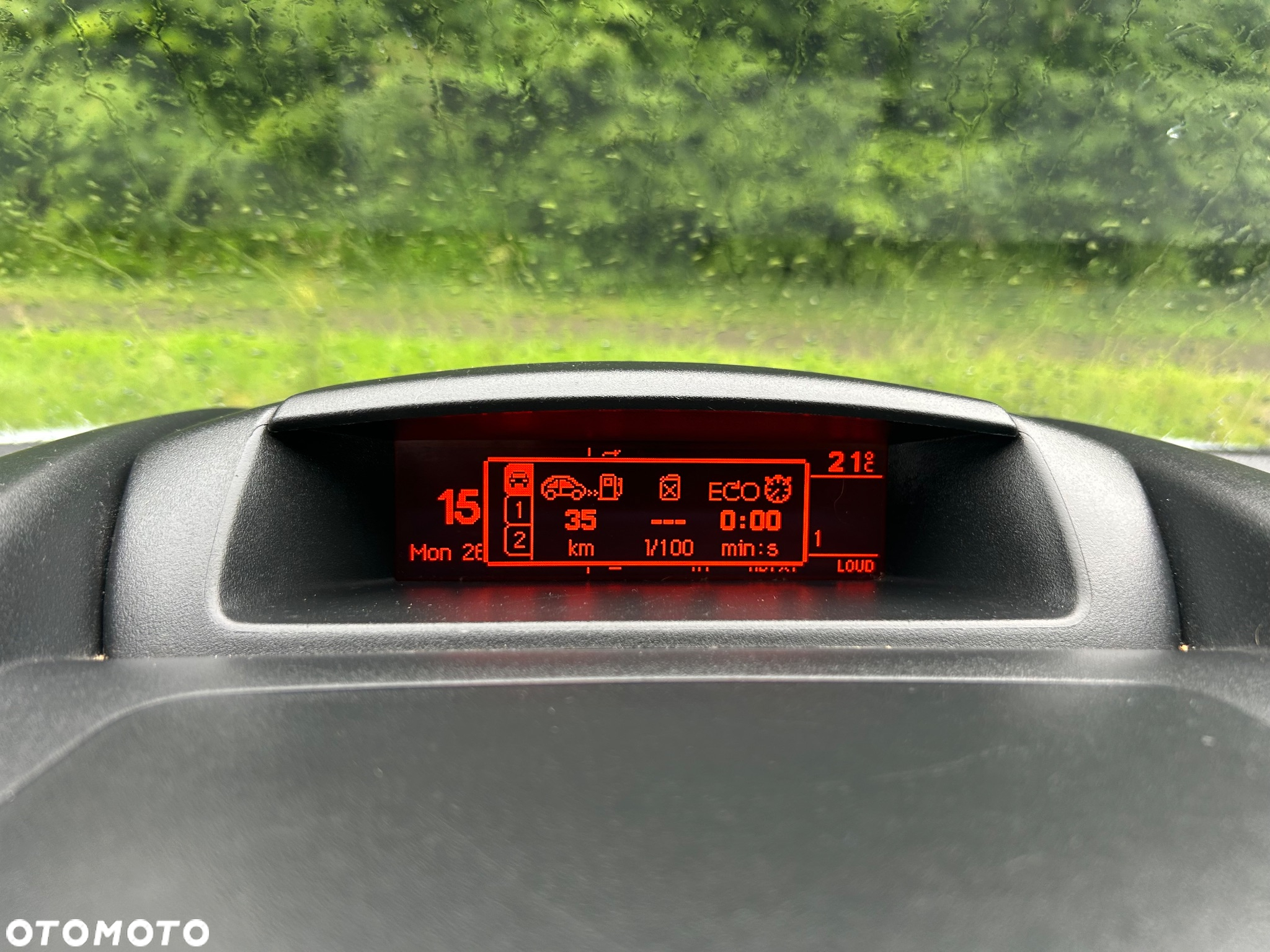 Peugeot Partner - 8