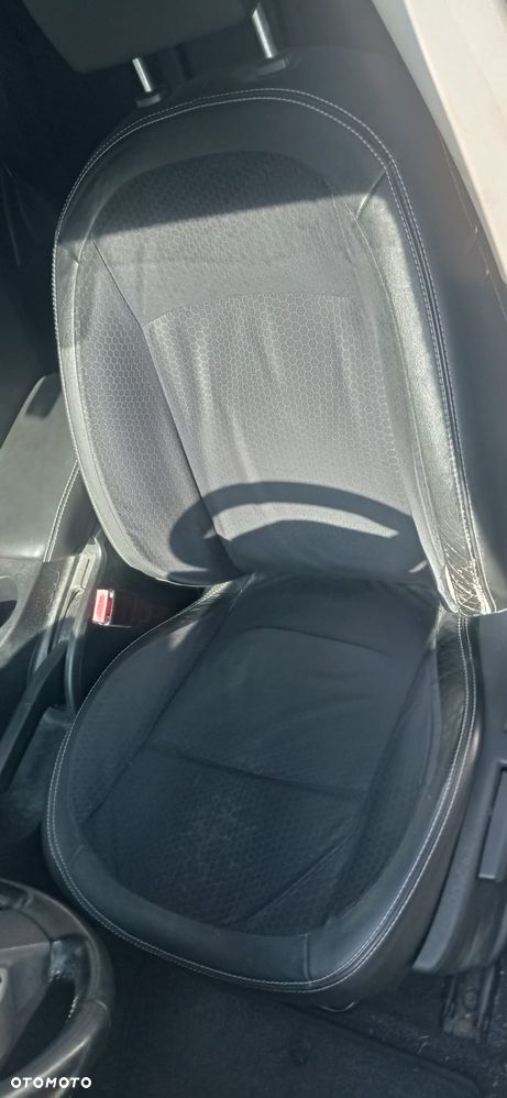 Nissan Qashqai 2.0 I-Way CVT - 19