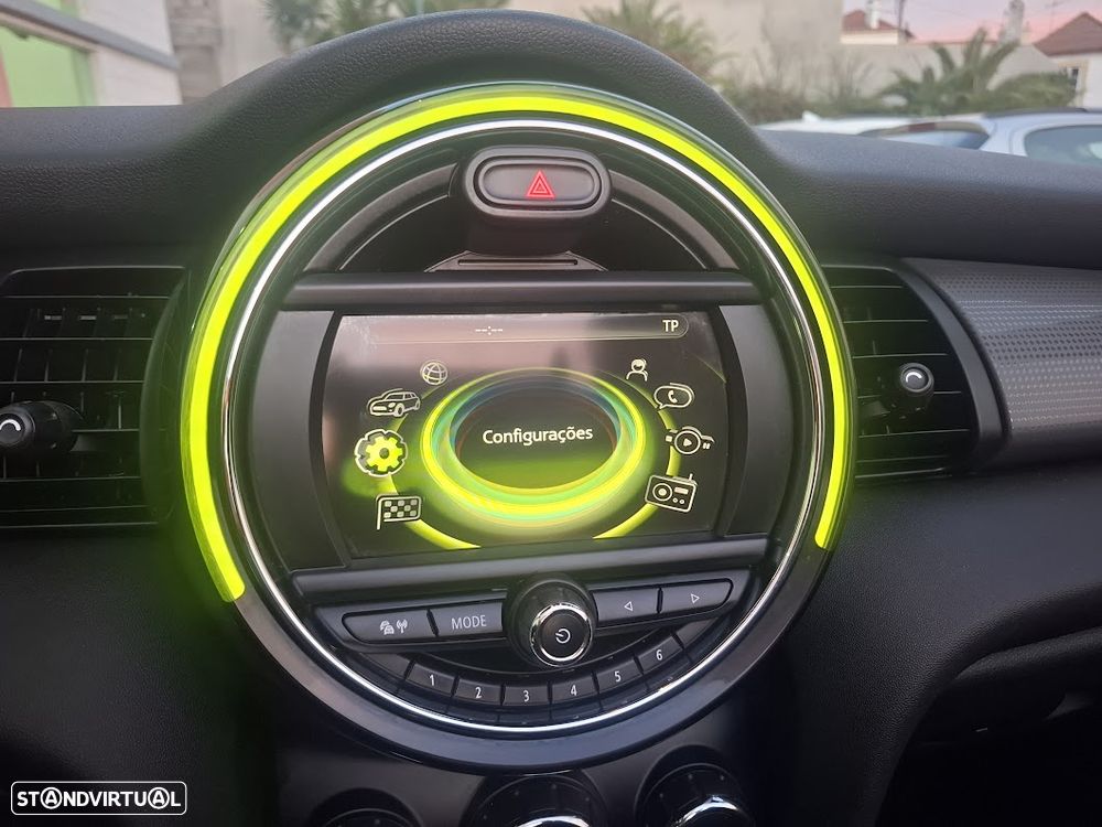 MINI Cabrio Cooper Essential - 19