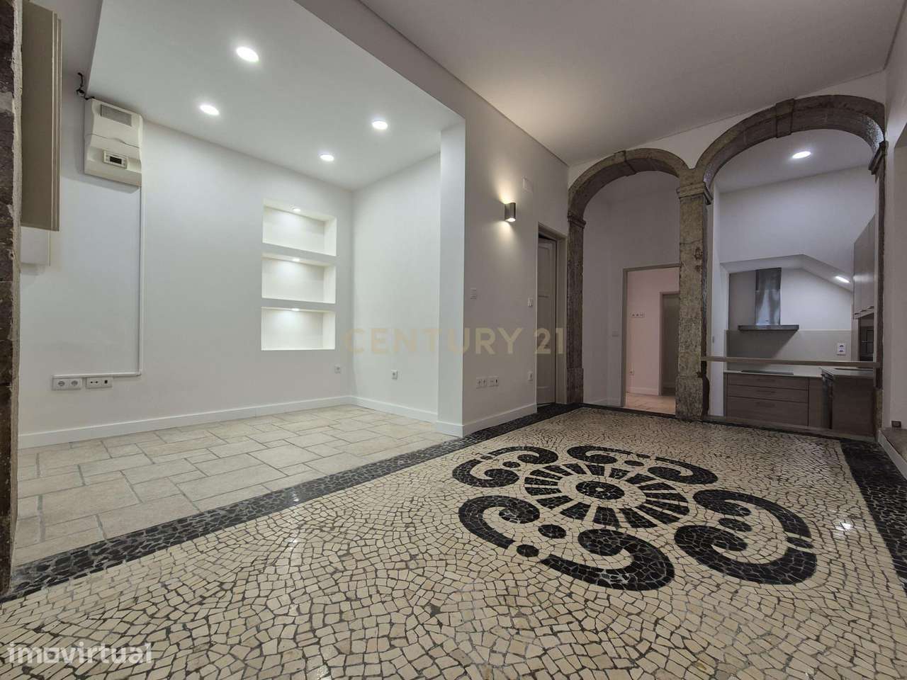 T1 Novo em Palacete do Sec. XVIII à Ant. Augusto Aguiar; 2min até ao M - Grande imagem: 5/17