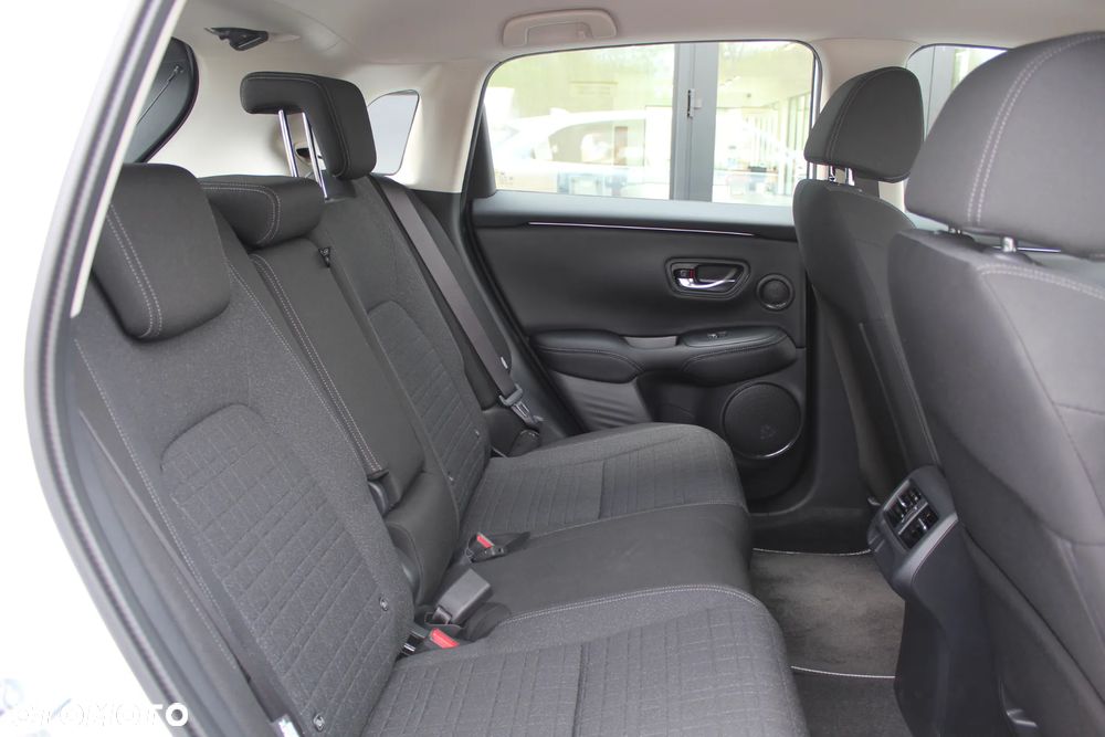 Honda ZR-V 2.0 i-MMD HEV Elegance BSI/CTM 2WD CVT - 18