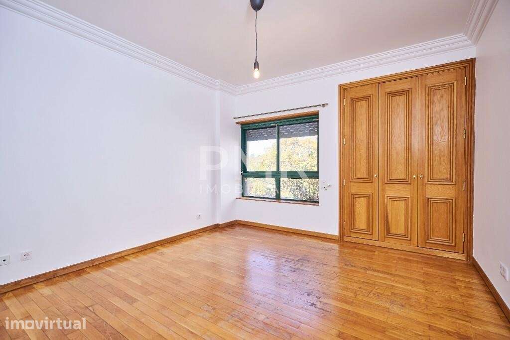 Apartamento T3 para arrendamento no Lumiar - Grande imagem: 5/25