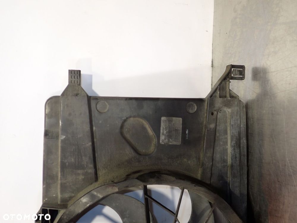 WENTYLATOR CHŁODNICY FORD FOCUS MK2 LIFT 3M5H-8C607-UH - 4