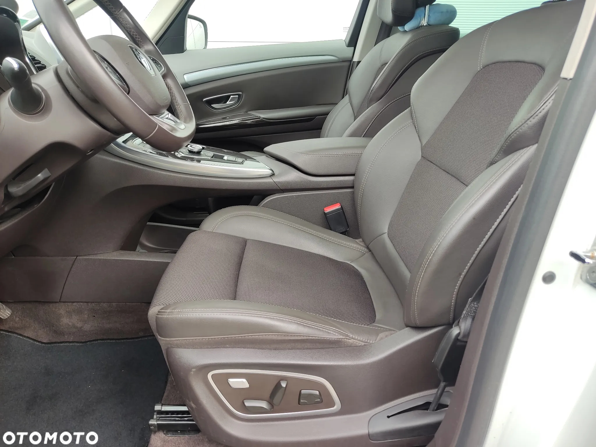 Renault Espace 1.6 dCi Energy Magnetic EDC 7os - 30