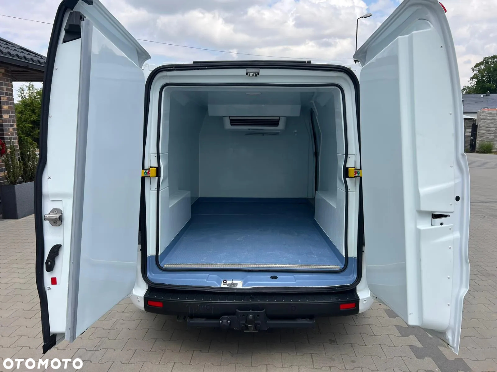 Ford Transit Custom - 9