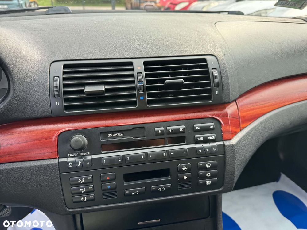 BMW Seria 3 320d - 11