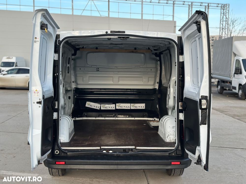Opel Vivaro - 5