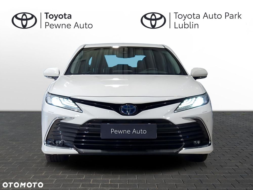 Toyota Camry 2.5 Hybrid Executive CVT - 8