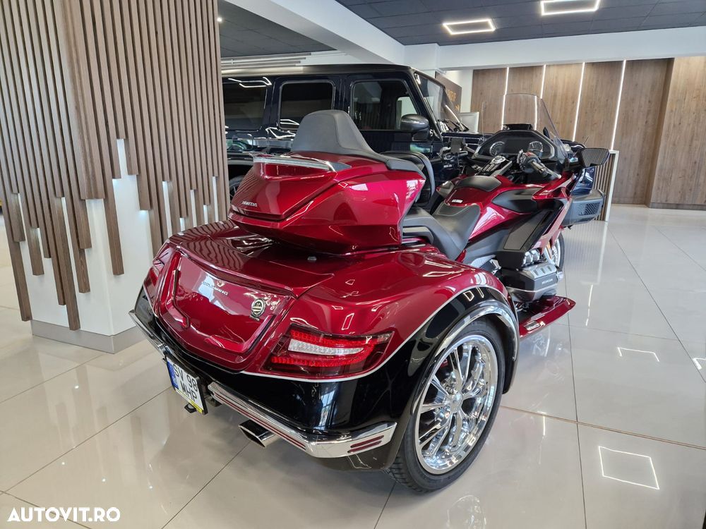 Honda Gold Wing - 8