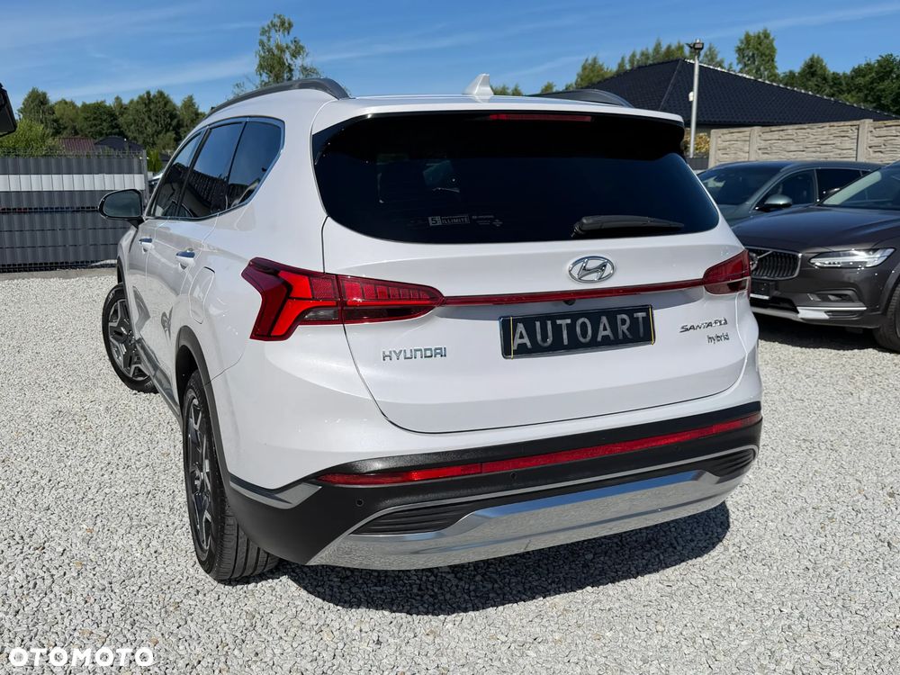 Hyundai Santa Fe 1.6 HEV 2WD SEVEN Signature - 11