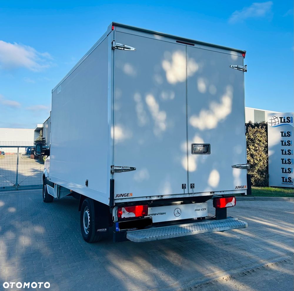 Mercedes-Benz Sprinter 316 CDI Kontener 2017r - 11
