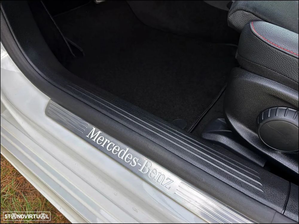 Mercedes-Benz A 250 e 8G-DCT Edition AMG Line - 18