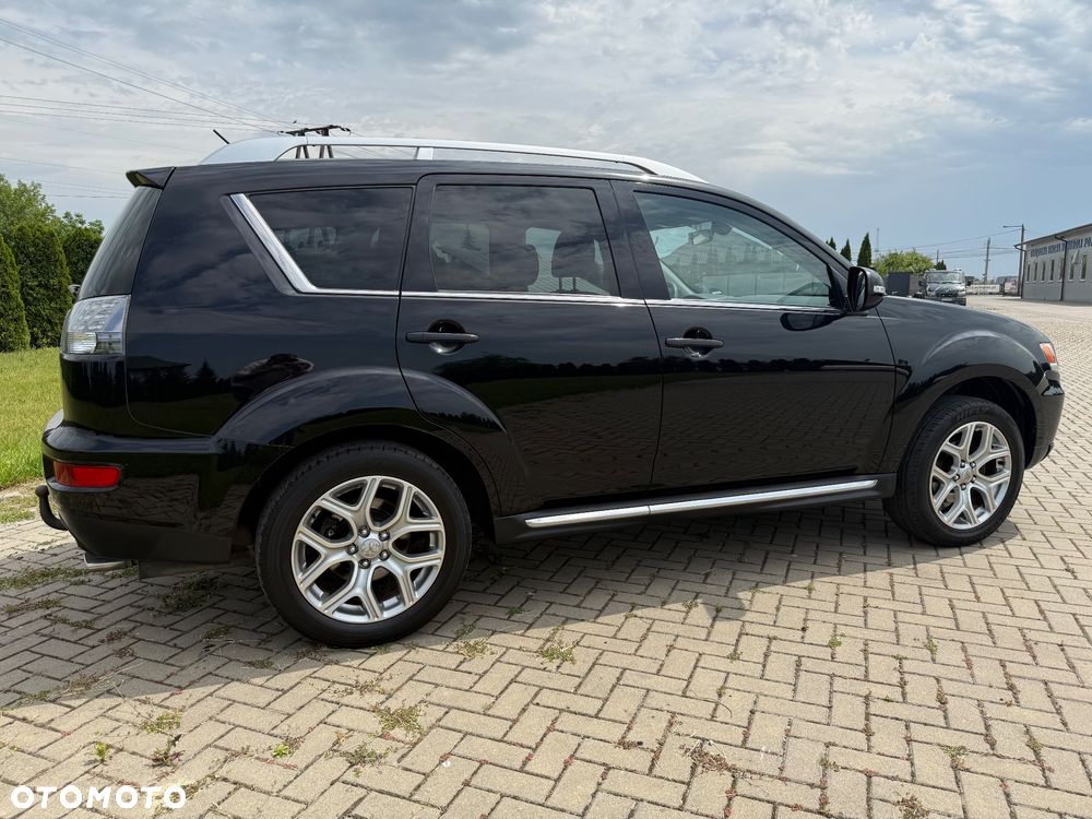 Mitsubishi Outlander 2.0 Intense + 2WD EU5 - 13