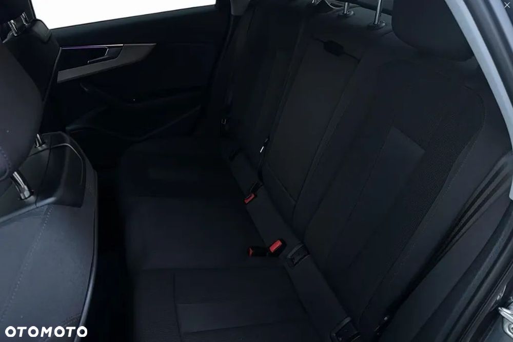 Audi A4 Limousine 40 TFSI mHEV S Line S tronic - 7