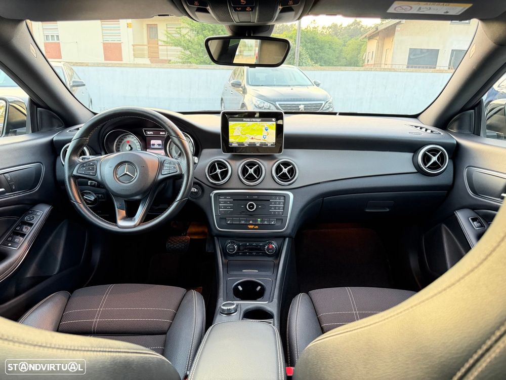 Mercedes-Benz CLA 200 - 27